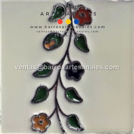 RWBA961: Azulejo Talavera  Realzado Especial Pintado a Mano.