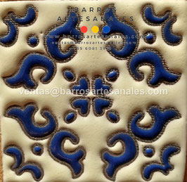 RWBA778: Azulejo Talavera  Realzado  Especial Pintado a Mano.