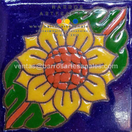 RWBA892: Azulejo Talavera  Realzado sobre Balnco Puro  Especial Pintado a Mano.