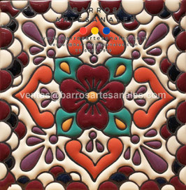 RWBA832: Azulejo Talavera  Realzado Especial Pintado a Mano.