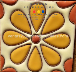 RWBA767: Azulejo Talavera  Realzado  Especial Pintado a Mano.