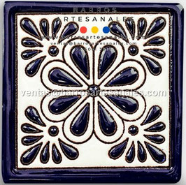 RWBA849: Azulejo Talavera  Realzado sobre Balnco Puro  Especial Pintado a Mano.