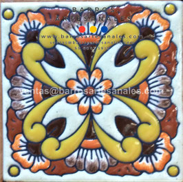 RWBA731: Azulejo Talavera  Realzado Especial Pintado a Mano.