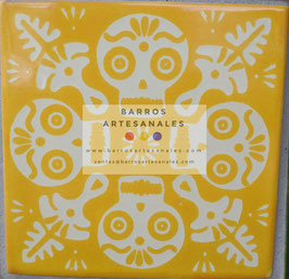 Tenampi Amarillo | Azulejo Artesanal Mayólica Endurecido Pintado a Mano Tipo Talavera