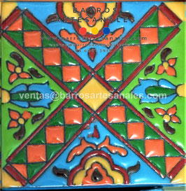 RWBA743: Azulejo Talavera  Realzado Especial Pintado a Mano.
