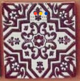 RWBA744: Azulejo Talavera  Realzado Especial Pintado a Mano.