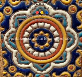 RWBA718: Azulejo Talavera  Realzado Especial Pintado a Mano.