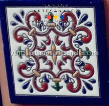RWBA846: Azulejo Talavera  Realzado Especial Pintado a Mano.