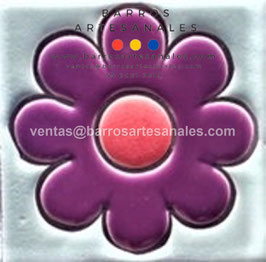 RWBA838: Azulejo Talavera  Realzado sobre Balnco Puro  Especial Pintado a Mano.