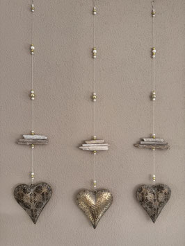 Herzhänger anthrazit/gold mit Ornamenten mit Schwemmholz - Nr. 46