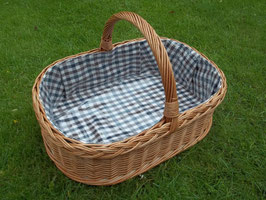 Tablett aus Weide und Holz mit Innenfutter und Bügelgriff