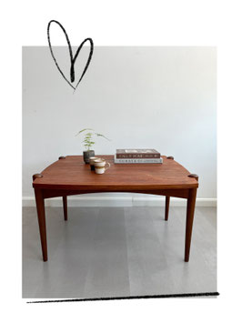 Vintage teakhouten salontafel Louis van Teeffelen, jaren 60