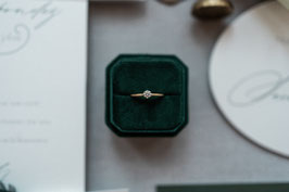 RINGBOX ACHTECK , FARBE SMARAGD