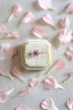 RINGBOX ACHTECK , FARBE PASTELL GELB