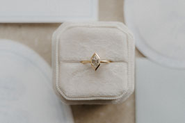 RINGBOX ACHTECK , FARBE CREME