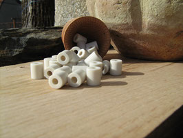 PERLES DE CERAMIQUE "EM" GRISES EN VRAC
