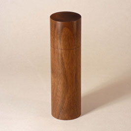 Pfeffermühle Nussbaum gedämpft