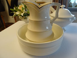 Antikes Waschset - Krug mit Schale (Villeroy und Boch / Mignon (D)