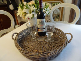 Schönes hohes Korbtablett mit Henkeln antikisiert Vintage Frankreich Picknick Sommerküche (D)