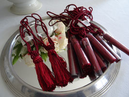 Bordeauxfarbene Troddel (L)