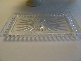 Längliche Servierplatte aus der Art Deco Zeit - Pressglas (L)