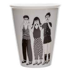Illustrierter Keramik Becher HEAR SEE AND SHUT UP (Helen B)