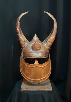 Elmo "Khaine" fantasy medievale