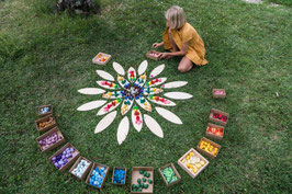 GRAPAT Blütenblätter Holzplatten | 24- teilig