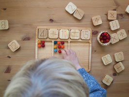 MONTESSORI Mathe Cube Board