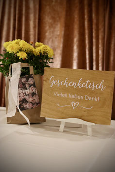Geschenketisch-Schild inkl. Staffelei