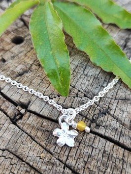 Vergissmeinnicht Anhänger mit Geburtsstein Opal (Oktober)