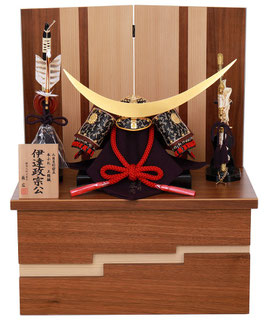 辰広作 兜1/4収納箱飾り（6L22-AA-776）