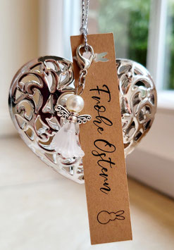 Weißer Engel am Herz "Frohe Ostern"