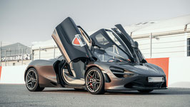2 bis 50 Runden McLaren 720S selber fahren, + Renntaxi Co Pilot, Groß Dölln