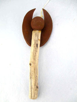 Treibholz Trösterli mit Keramik, 62