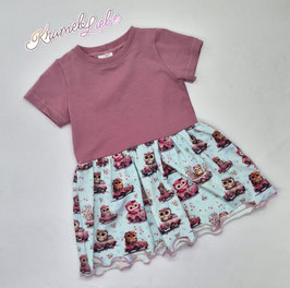 Sommerkleid EULEN im Auto