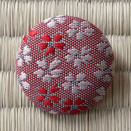 Broche petites fleurs de cerisiers fond rose couleurs nacrées