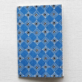 Carnet de poche motifs bleus et blancs