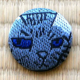 Broche chat bleu