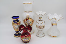 Böhmisches Glas Vase handbemalt Kobaltblau rot gold Kragenvase Bohemia emailliert Maskl