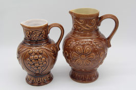 2er Set DDR Gräfenroda Keramikvasen Krüge Henkel braun Relief Keramikkrug 229-22 231-19
