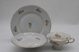 3tlg. Sammeltassengedeck Unger & Schilde Porzellan Streublumen Blümchen DDR