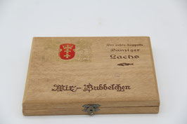 Holzdose der echte doppelte Danziger Lachs Mit Buddelchen Schokoladenfabrik Hamburg