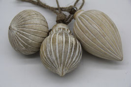 Holzanhänger Ornament weiß gewischt Holzweihnachtskugel Ornament