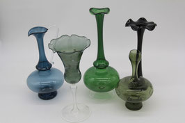 5er Set Vasen Lauscha Glas Mundgeblasen DDR filigran blau flaschengrün grün schw