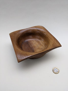 182.Beautiful, unusual turned hardwood bowl. Mahogany.