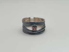 Ring Eva Stone 925/- Silber geschwärzt, mit rosa Turmalin