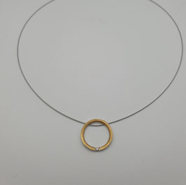 Manu Collier mit Brillant