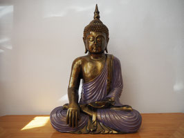 Buddha in Geste der Erdberührung aus Resin - B19/52