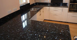 Granit Küchenarbeitsplatte Labrador Emerald Pearl 3cm poliert